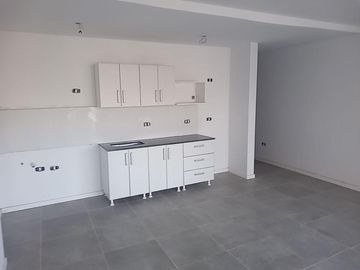 VENTA DE DEPARTAMENTO SEMIPISOS EN POZO - CENTRO DE NEUQUÉN