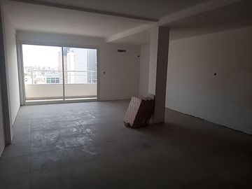 VENTA DE DEPARTAMENTO SEMIPISOS EN POZO - CENTRO DE NEUQUÉN