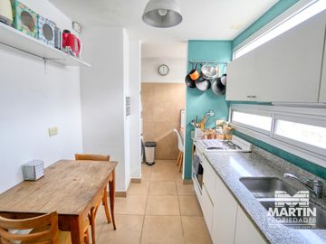 Departamento en venta en San Isidro - APTO CREDITO  3 amb. con 2 baños, balcon y cochera.
