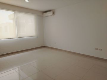 Departamento en Venta en La Puntilla  EstF