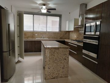 Departamento en Venta en La Puntilla  EstF