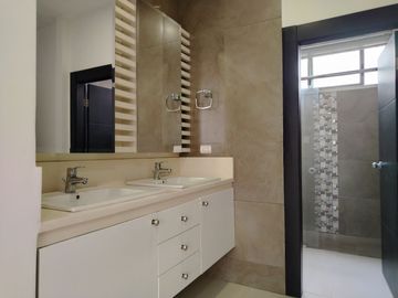 Departamento en Venta en La Puntilla  EstF