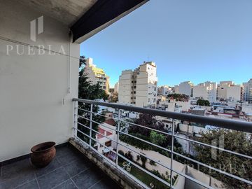 VENTA DEPTO 3 AMBIENTES EN VILLA URQUIZA CON BALCON
