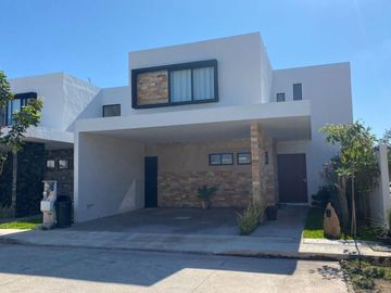 CASA EN VENTA CHOLUL MERIDA YUCATAN
