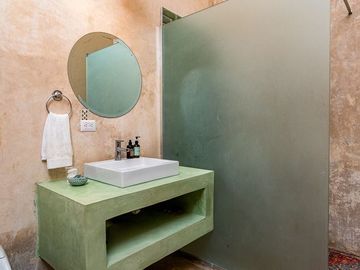 Mansion with great potential for a boutique hotel just steps from Paseo Montejo
