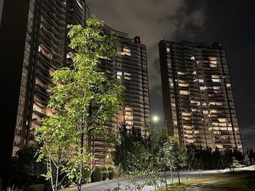 Estrena  Departamento en venta en bosque Real  Five