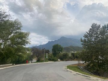 Casa en Venta, Entorno Natural, Fraccionamiento Alamo Sur, Santiago Nuevo León