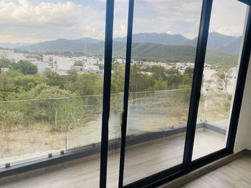 Casa en Venta, Entorno Natural, Fraccionamiento Alamo Sur, Santiago Nuevo León