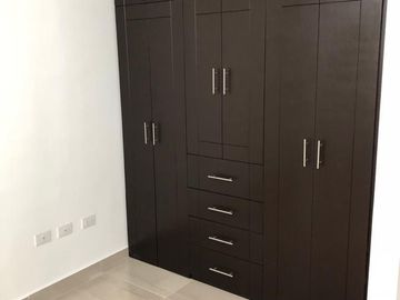 VENTA o RENTA DEPARTAMENTO  EN PRIVALIA QUERETARO