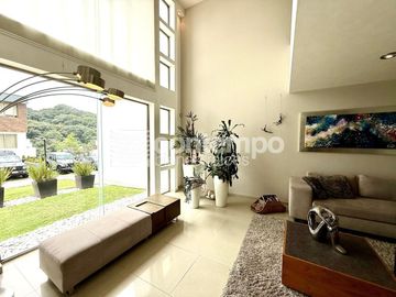 Venta Casa Bosque Esmeralda, Atizapán de Zaragoza, Estado de México