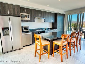 Departamento moderno en venta en Zona Dorada de Bucerías