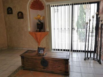 VENTA CASA PEÑA DE BERNAL AMUEBLADA o SIN AMUEBLAR QUERETARO