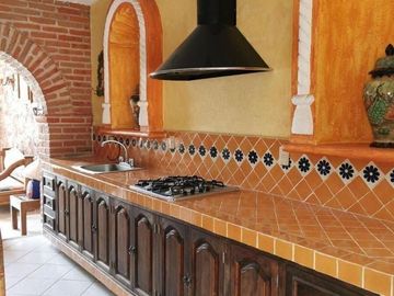 VENTA CASA PEÑA DE BERNAL AMUEBLADA o SIN AMUEBLAR QUERETARO
