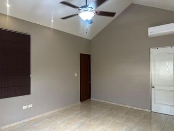CASA EN VENTA ZONA SUR DE MONTERREY