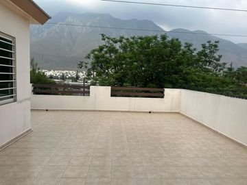 CASA EN VENTA ZONA SUR DE MONTERREY