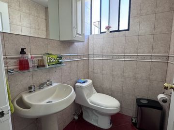 Venta lindo departamento, sector Ponceano