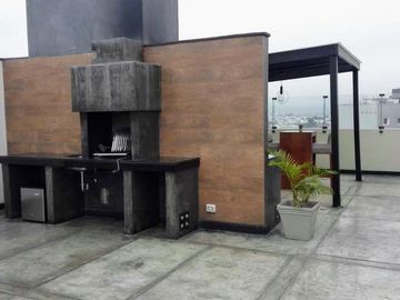 REMODELADO, COCINA ULTRA.-MODERNA, c/PISCINA, GYM, y FRENTE al HOTEL ALOFT