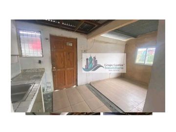 VENTA DE CASA EN DAVID  ALTO DEL RIO  3 RECAMARAS
