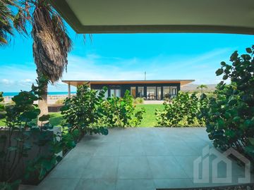 SE VENDEN CASAS EN PUERTO CAYO MANABÍ