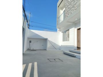 CASA A ESTRENAR SUE DE MANTA APLICA CREDITO VIP, URB CRISTAL AZUL