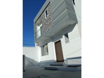 CASA A ESTRENAR SUE DE MANTA APLICA CREDITO VIP, URB CRISTAL AZUL