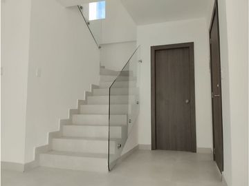 CASA A ESTRENAR SUE DE MANTA APLICA CREDITO VIP, URB CRISTAL AZUL