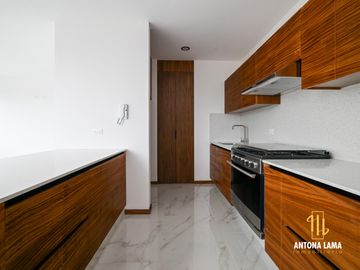 Departamento en venta en Lomas de Angelópolis II
