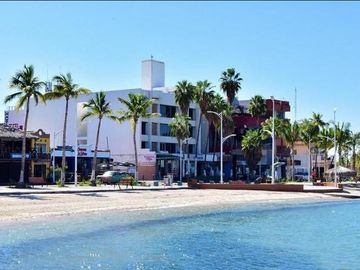Edificio Comercial en Centro