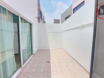 Casa Jardines de Boulevares Venta
