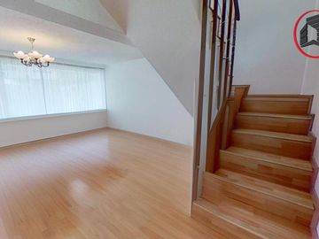 Casa Jardines de Boulevares Venta