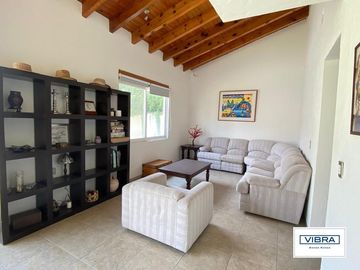 Preciosa casa a la venta en Kloster Sumiya