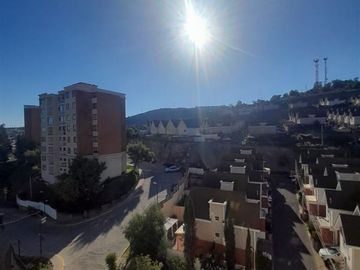 Departamento en Venta en Camino del sol 2.400