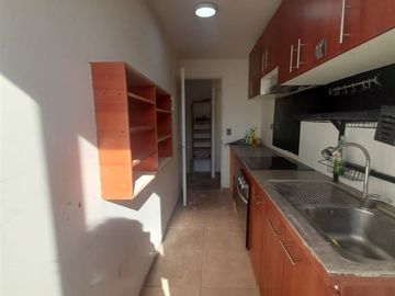 Departamento en Venta en Camino del sol 2.400