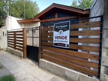 Casa con Salon de Eventos y Locales Comerciales en La Fraternidad, General Rodriguez