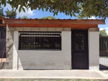Casa con Salon de Eventos y Locales Comerciales en La Fraternidad, General Rodriguez