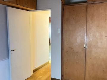 Casa Interna en venta de 2 D 2 B patio Nicaragua al 1000 Bº UNS U$S 65.000