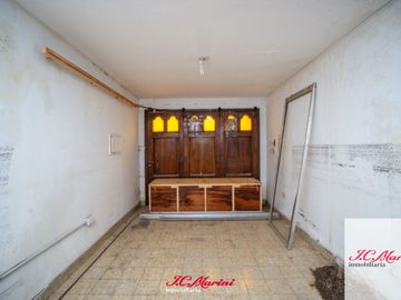 Casa en venta de 4 dormitorios c/ cochera en San Cayetano
