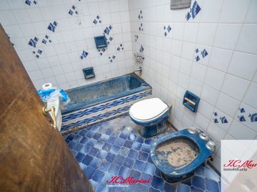 Casa en venta de 4 dormitorios c/ cochera en San Cayetano