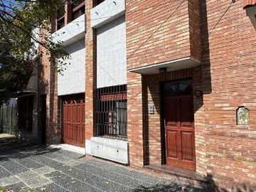 Casa PH en venta en Lanus Oeste