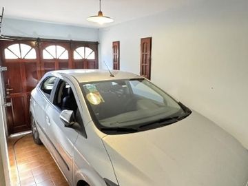 Casa PH en venta en Lanus Oeste