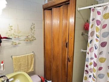 Casa PH en venta en Lanus Oeste
