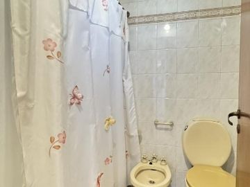 Casa PH en venta en Lanus Oeste