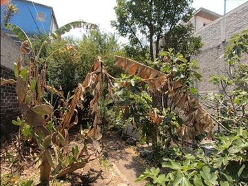 Casa uso de suelo en venta en Evolución, Nezahualcóyotl, México