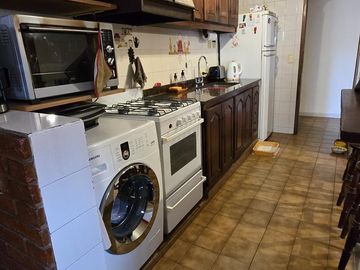 DEPARTAMENTO TIPO PH DE 3 AMBIENTES CON PATIO, QUINCHO Y TERRAZA EN PLANTA ALTA EN VENTA. SAN ISIDRO