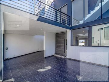 CASA EN VENTA EN BURGOS BUGAMBILIA