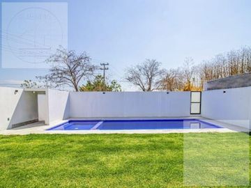 CASA EN VENTA EN BURGOS BUGAMBILIA