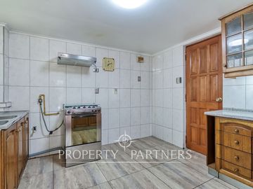 Amplia Casa Familiar con Vida de Barrio – Los Adoquines, Ñuñoa