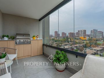 Moderno departamento semi nuevo en Las Condes!