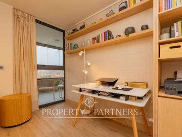 Moderno departamento semi nuevo en Las Condes!