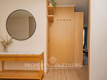 Moderno departamento semi nuevo en Las Condes!